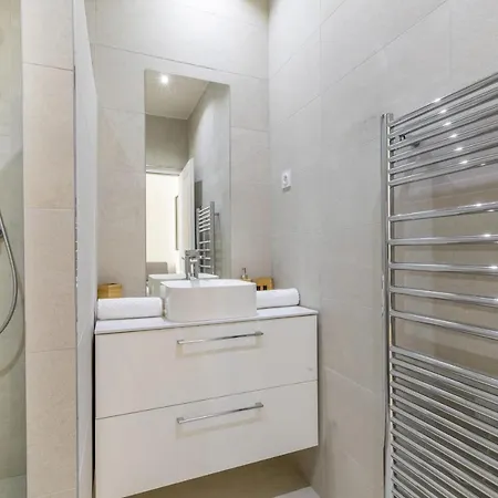 Lovely Flat In The Heart Of Bastille For 6 Guests! * Parigi